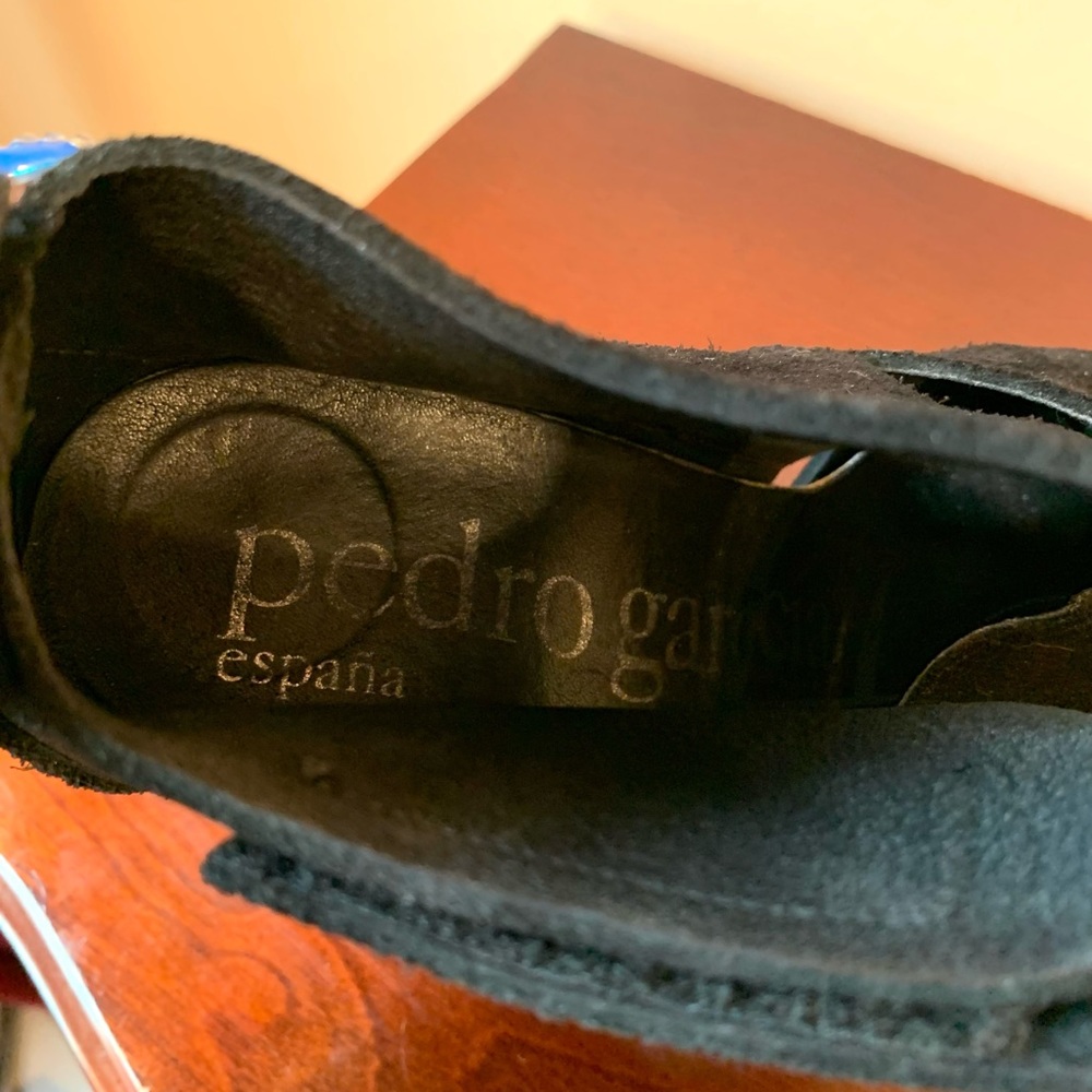 Pedro Garcia Suede Peep Toe Bootie/Platform Heels - Picture 5 of 7